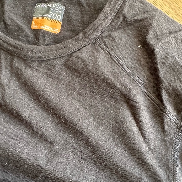 Black Icebreaker Men’s Black Long Sleeve Top - Picture 12 of 14